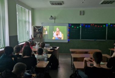 Урок доброчесності в Ужгородському ліцеї «Інтелект» від студентки коледжу